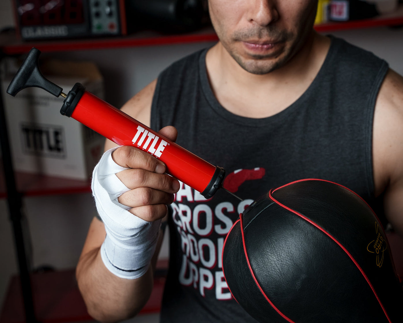 variant:lifestyle::TITLE Boxing Air Pump showing how to enter the needle