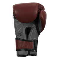 variant:lifestyle::TITLE Boxing Gallant Bag Gloves back view