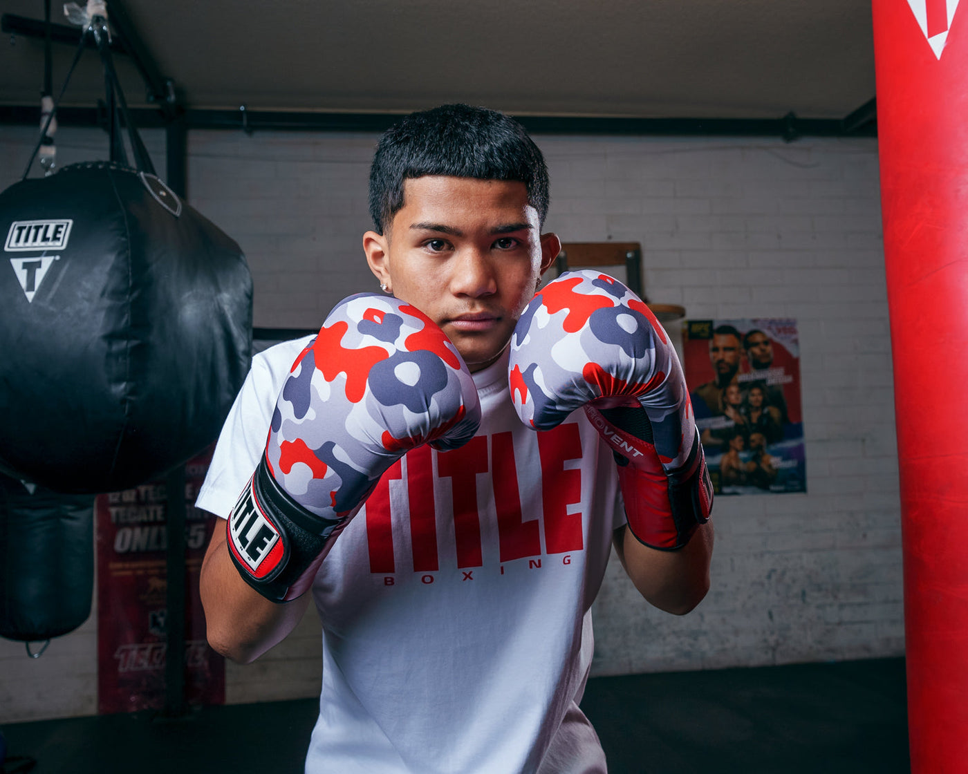variant:grey/red::TITLE Boxing Infused Foam Camo Color Pop Bag Gloves kid boxing stance
