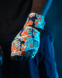 variant:hawaiian::TITLE Boxing Print Mexican Style 180" Hand Wraps on boxer's hand closeup