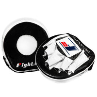 variant:lifestyle::Fighting Tri-Tech Mirco Mitts up and down mitts