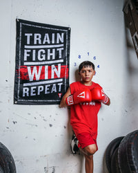 TITLE Boxing Train Fight Win Repeat Banner
