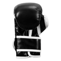 variant:Black/White::TITLE Boxing Youth Bag Gloves hand view